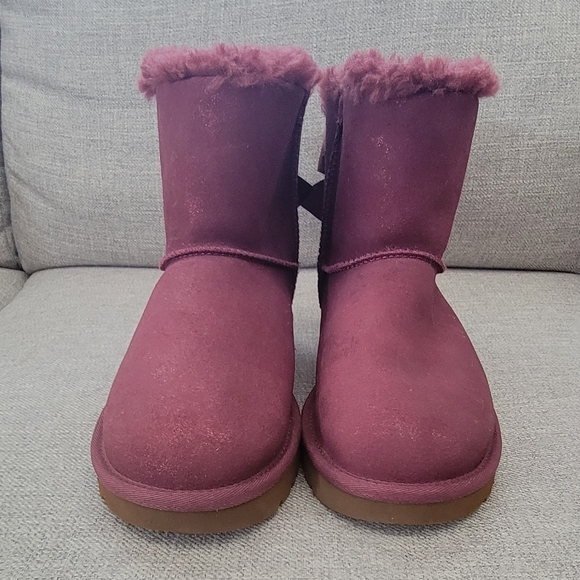 UGG Mini Bailey Bow Boot In Glimmer Maroon - Picture 2 of 7